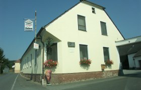 Gasthaus Dakon, © Marktgemeinde Karlstein