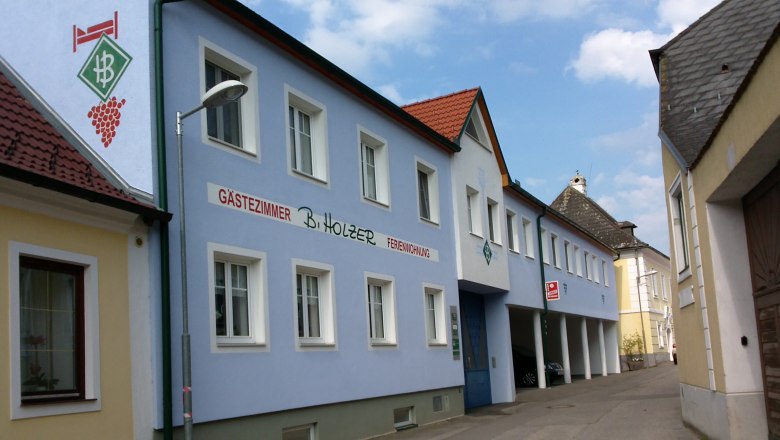 Gästezimmer und Ferienwohnung Beate Holzer Außenansicht, © Beate Holzer