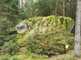 Gugelhupfstein bei Eberweis, © Margit Weikartschläger