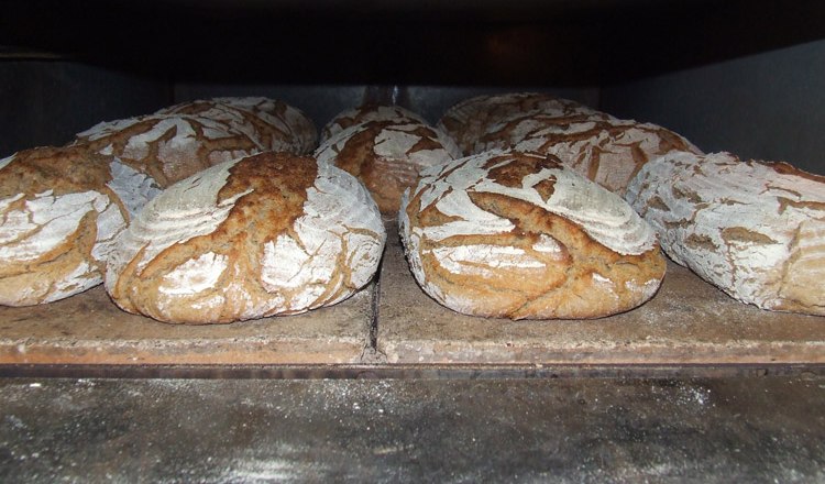 Bauernbrot und Dinkelbrot, © Zaiserhof