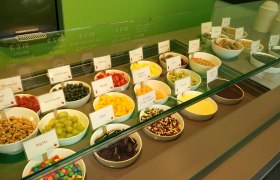 Toppings, © Toppings, © YOPI fresh frozen yogurt, Katrin Pilz