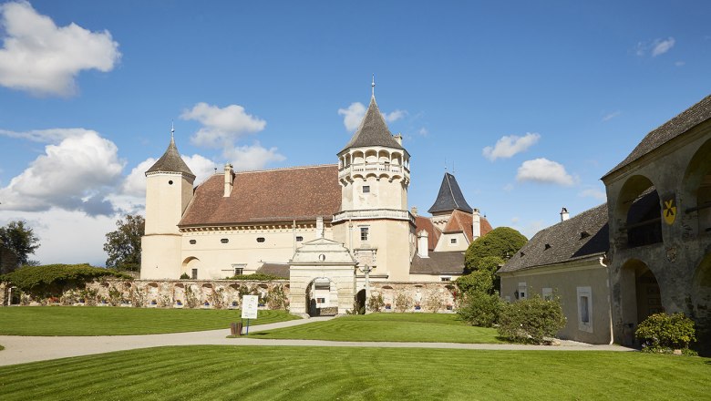 Schloss Rosenburg, © Waldviertel Tourismus, lichtstark.com