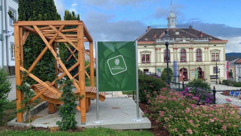 Rathaus und Biermeilenstation, © Alexandra Kaufmann