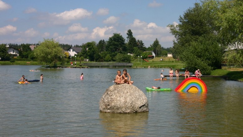 Badeteich Oberer Ortsteich, © Gemeinde Ottenschlag