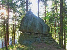 Hutstein, © © Gemeinde Haugschlag