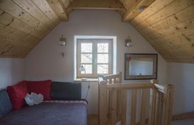 Turmzimmer im Knusperhaus, Bio-Bauernhof Prannleithen, © Schroll