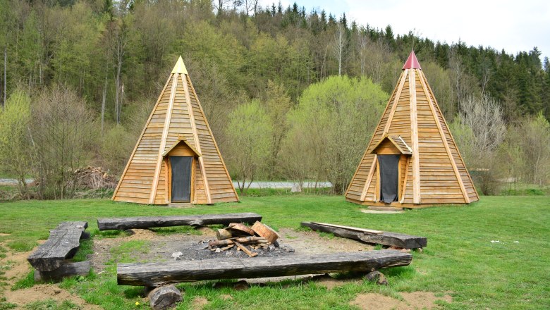 Tipis - Gallien, © Karin Spiesmaier