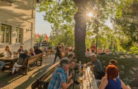 Terrasse des Dortwirt im Sommer, © TFD@Litschau von S. Mussil