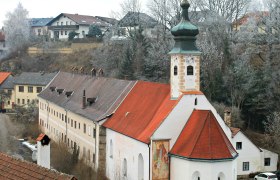 Blick auf die Kirche von der Promenade, © Liza Winkler