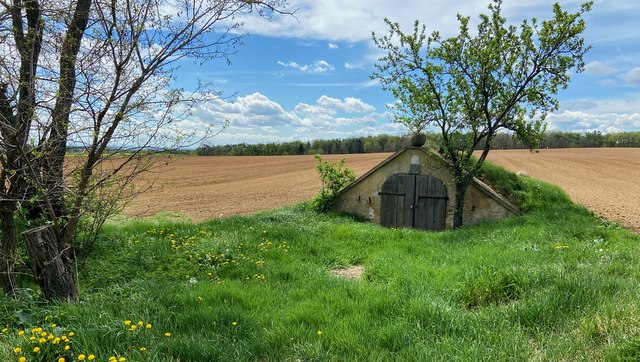 Idyllisches Platzerl in Obermixnitz, © Weinstraße Weinviertel